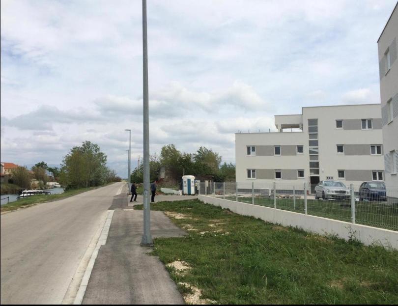 Apartmani Matko 宁 外观 照片